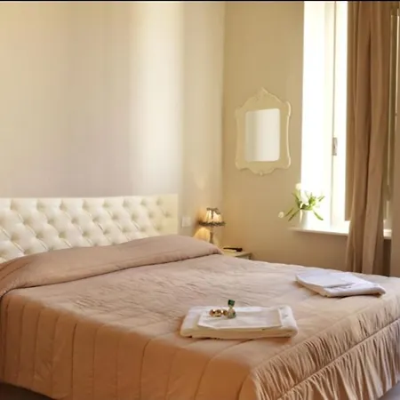 Lisà Hotel 2*