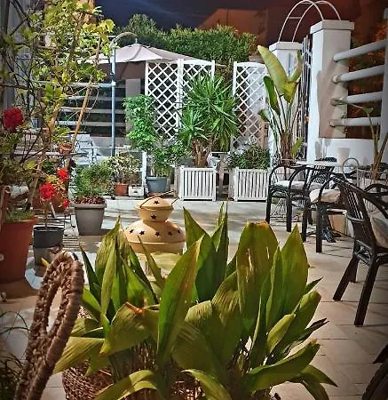 Lisà 2* Viareggio