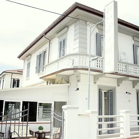 Lisà 2*