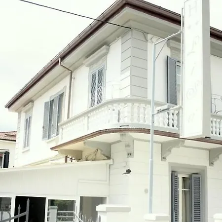 Lisà Hotel Viareggio