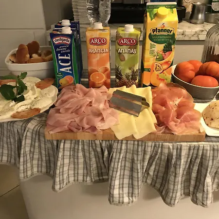Lisa Otel Viareggio